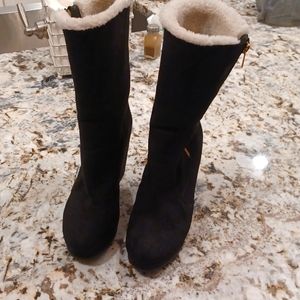 Juicy Couture womens sz 9m Kasia black boots